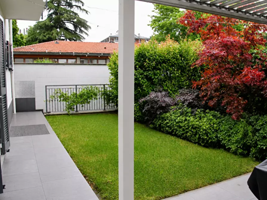 Immagine 40 di Casa bifamiliare in vendita  in via L. C. Silla 142 a Milano