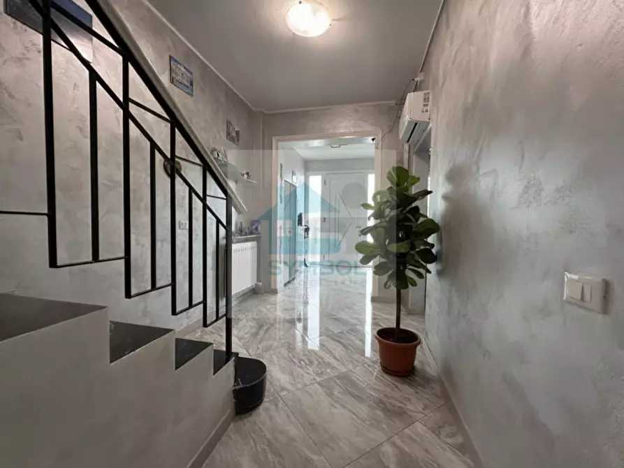Immagine 2 di Casa trifamiliare in vendita  in via Varotara a Mirano
