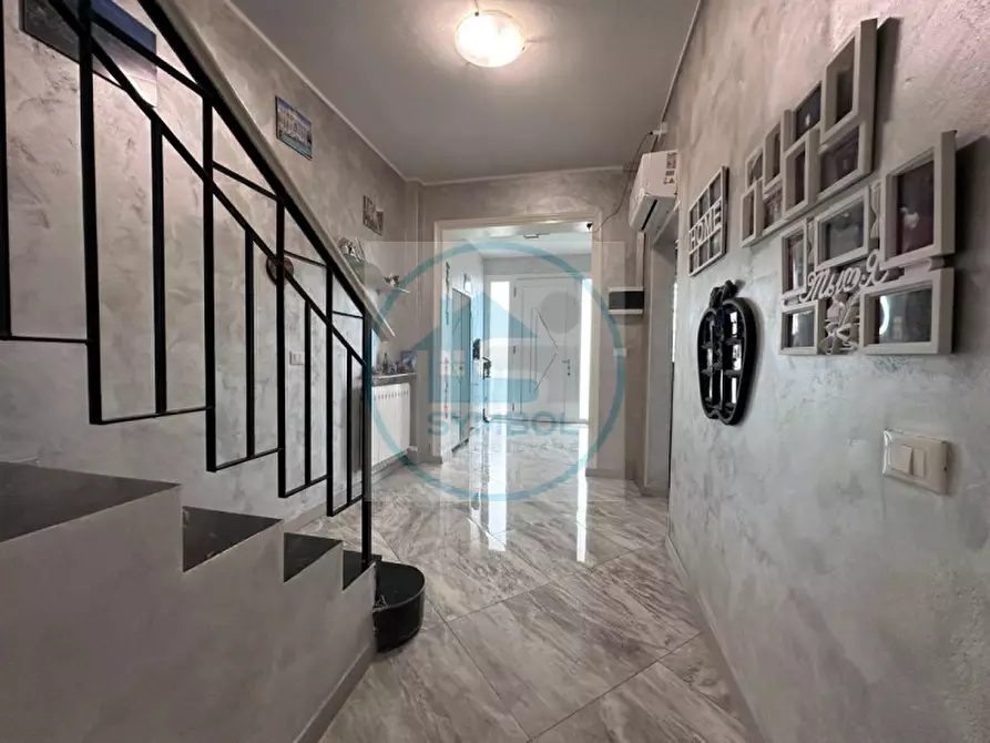 Immagine 3 di Casa trifamiliare in vendita  in via Varotara a Mirano