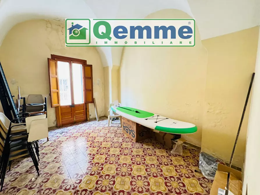 Immagine 7 di Palazzo in vendita  in Via Regina Elena a San Cesario Di Lecce