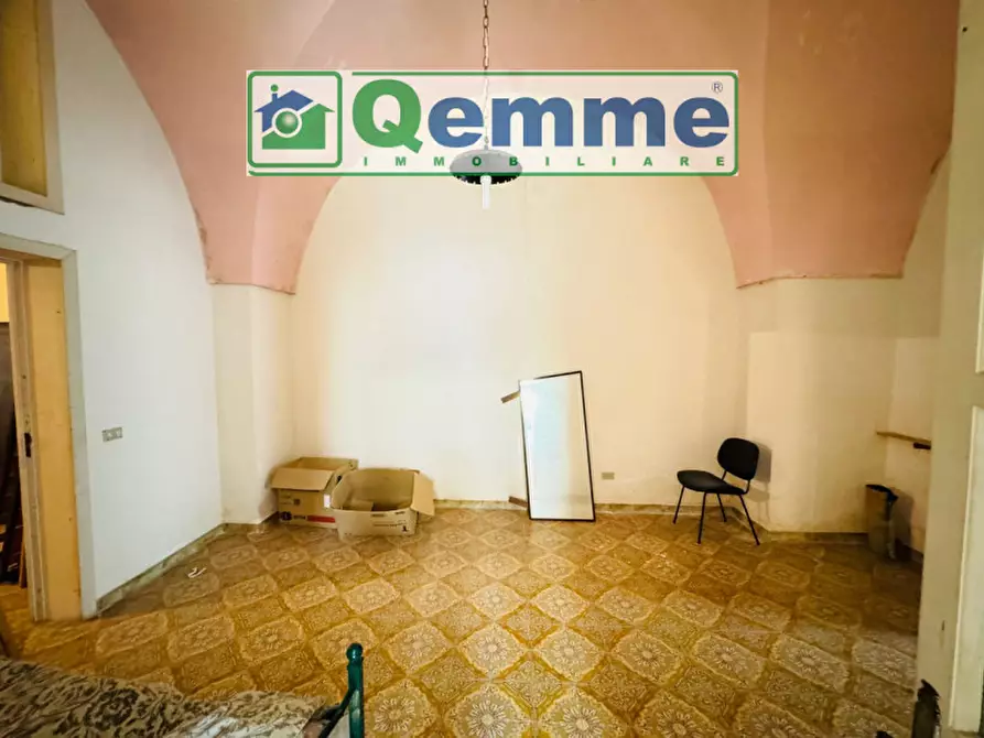 Immagine 20 di Palazzo in vendita  in Via Regina Elena a San Cesario Di Lecce