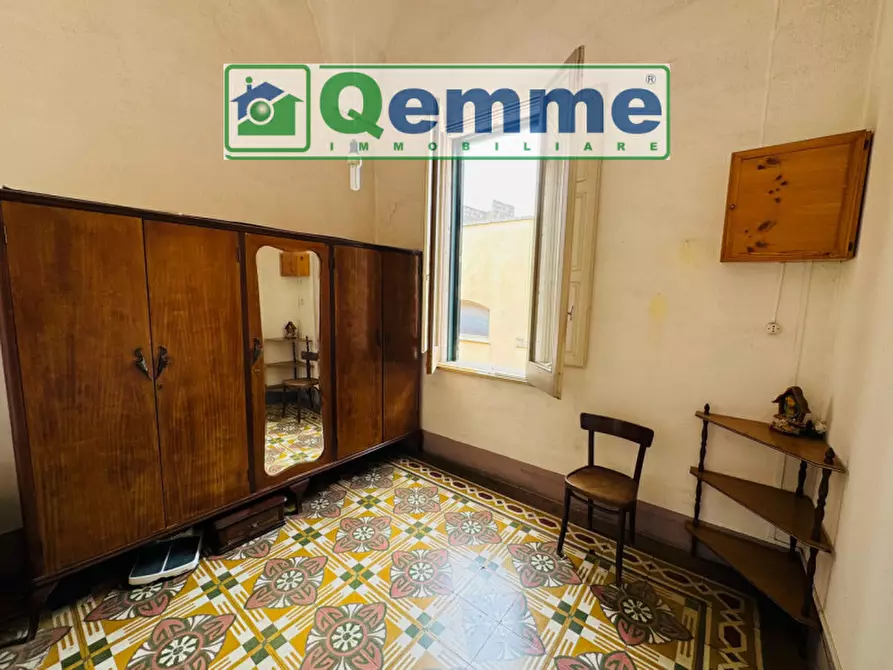 Immagine 41 di Palazzo in vendita  in Via Regina Elena a San Cesario Di Lecce