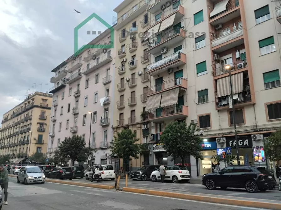 Immagine 4 di Appartamento in vendita  a Napoli
