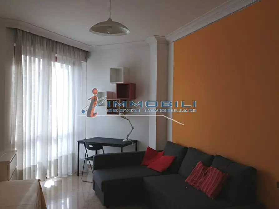 Immagine 1 di Appartamento in affitto  in VIA TONALE a Milano