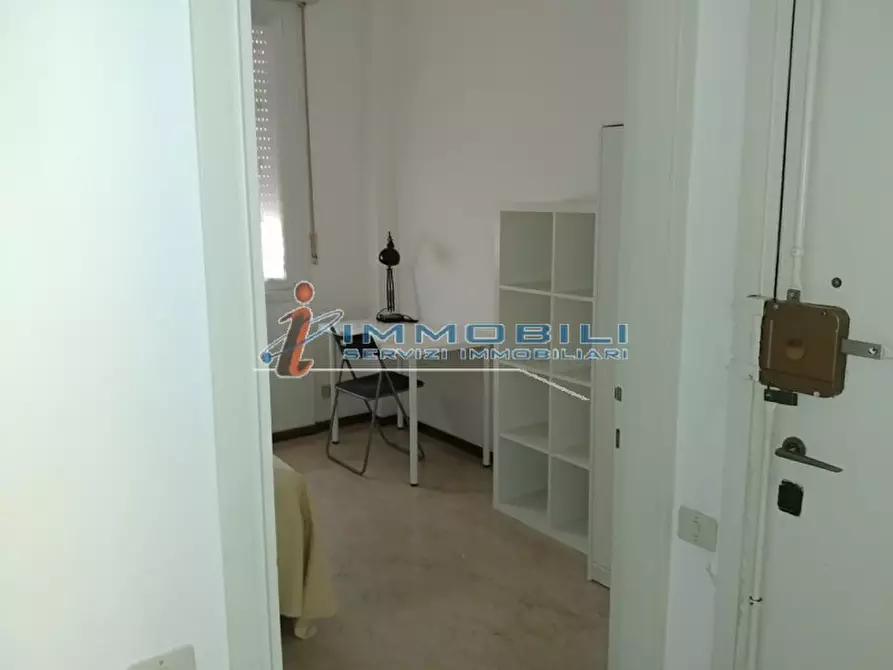 Immagine 11 di Appartamento in affitto  in VIA TONALE a Milano