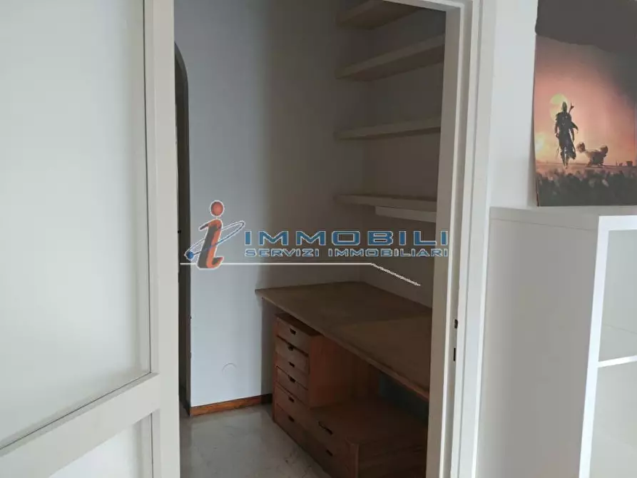 Immagine 17 di Appartamento in affitto  in VIA TONALE a Milano