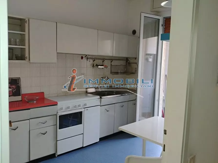 Immagine 21 di Appartamento in affitto  in VIA TONALE a Milano