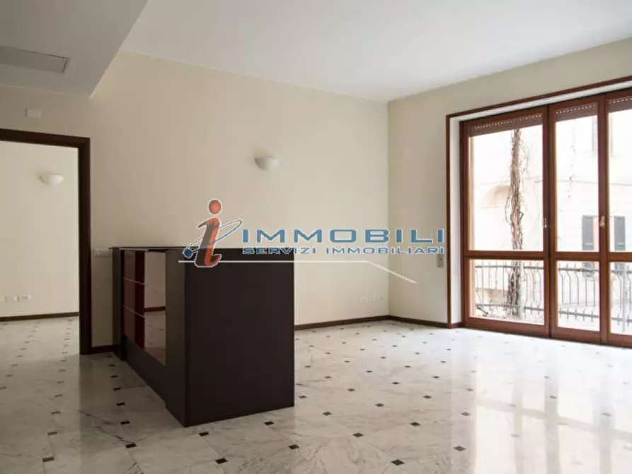 Immagine 4 di Ufficio in affitto  in PIAZZA CASTELLO a Milano