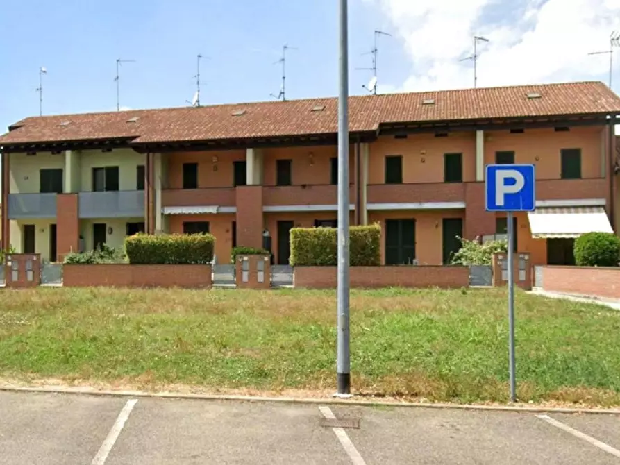 Immagine 1 di Appartamento in vendita  in Via Dario Soresina, 29010 Castelvetro Piacentino PC, Italia a Castelvetro Piacentino