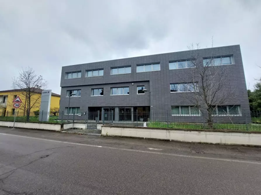 Immagine 1 di Ufficio in vendita  in Via E. Curiel, 12, 42040 Campegine RE, Italia a Campegine