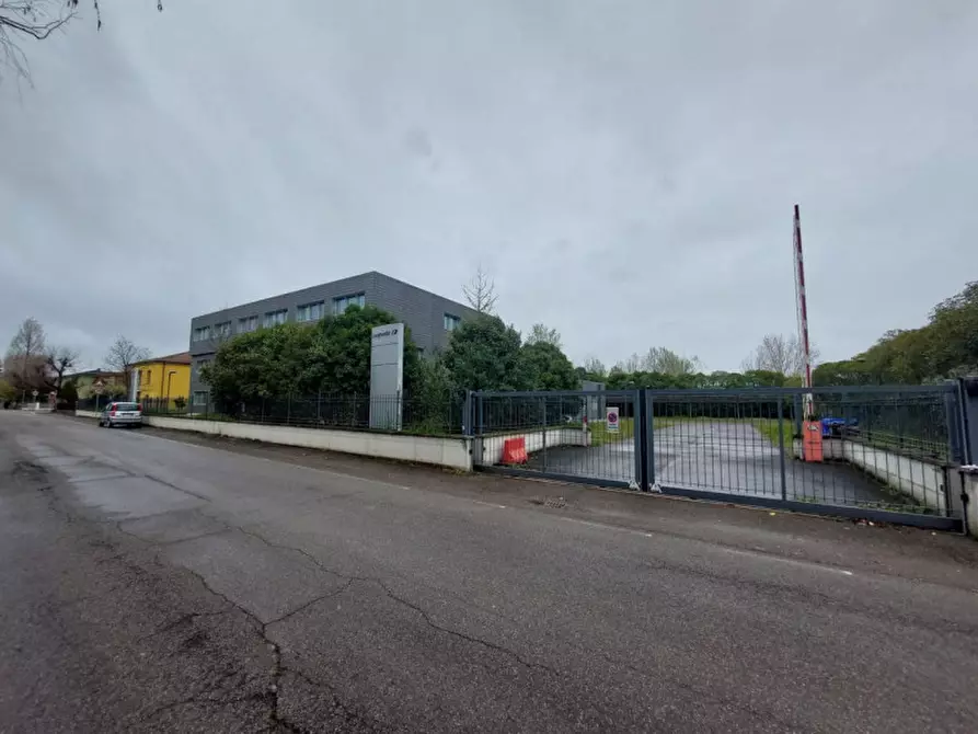 Immagine 25 di Ufficio in vendita  in Via E. Curiel, 12, 42040 Campegine RE, Italia a Campegine