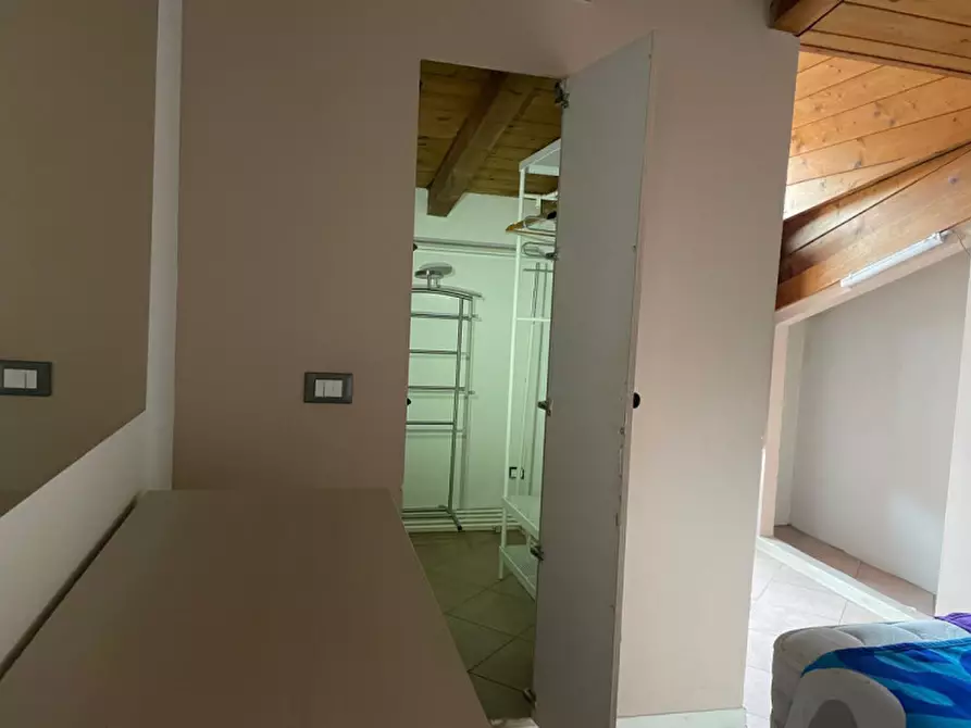Immagine 18 di Appartamento in vendita  in Vicolo Ticino 3 a Legnano