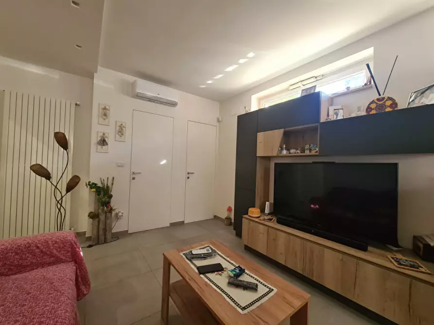 Immagine 6 di Villa in vendita  a Bisceglie