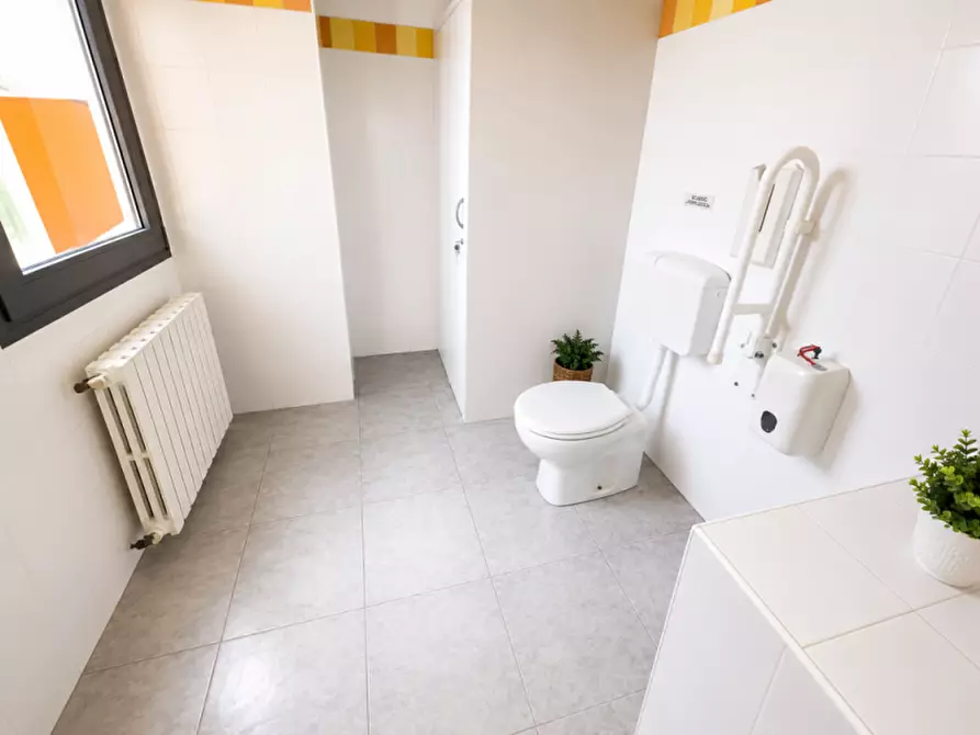 Immagine 7 di Negozio in vendita  in Vigonza a Vigonza