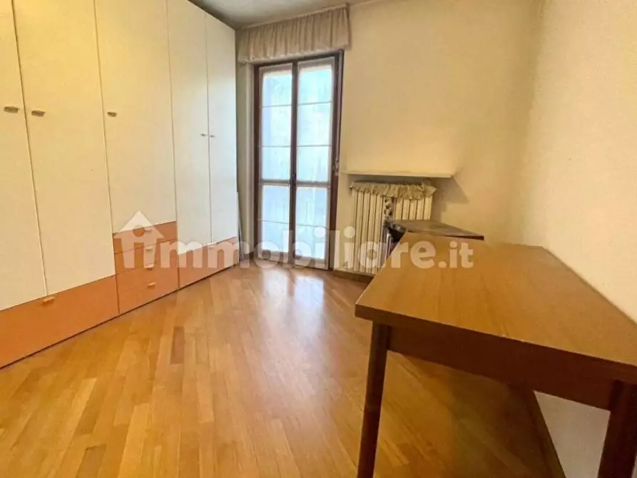 Immagine 4 di Villetta a schiera in vendita  in Via Roma, 1 a Alzano Lombardo