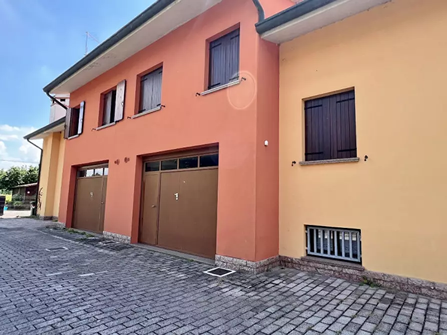 Immagine 26 di Villetta a schiera in vendita  in via casoni a Torri Di Quartesolo