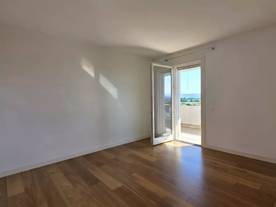 Immagine 11 di Attico in affitto  in Viale Camisano a Vicenza