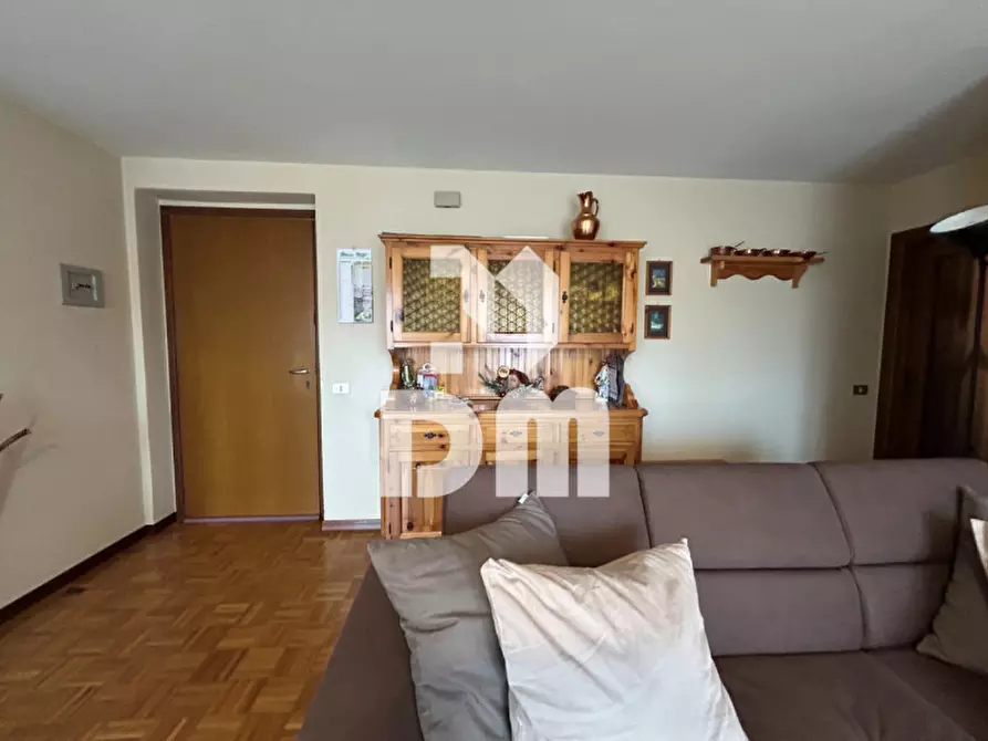 Immagine 5 di Appartamento in vendita  in Via Guglielmo Marconi a Lavarone
