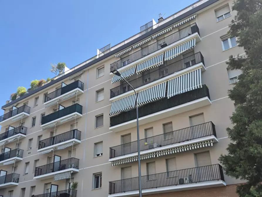 Immagine 1 di Appartamento in affitto  in Via Angiolo Maffucci a Milano