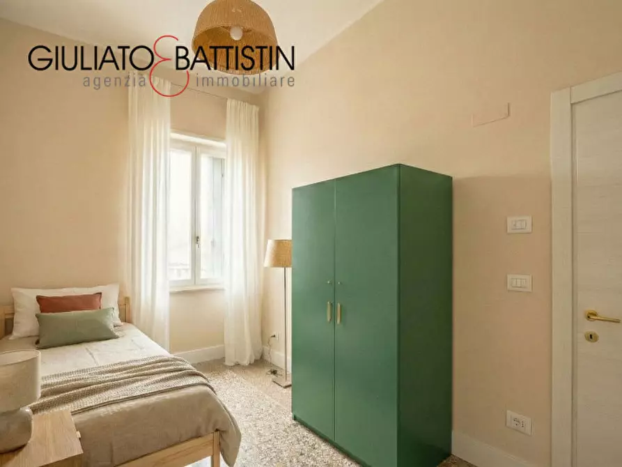 Immagine 4 di Appartamento in vendita  in Contrà S. Marco a Vicenza