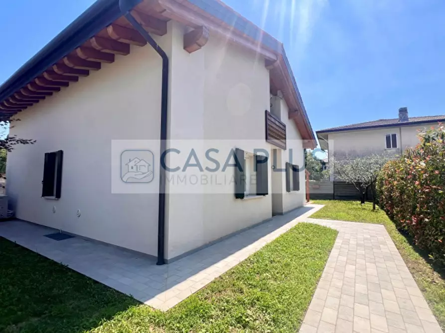 Immagine 2 di Casa indipendente in vendita  in via Ca' morolazzaro 50 a Pove Del Grappa