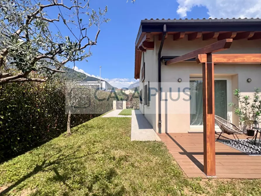 Immagine 7 di Casa indipendente in vendita  in via Ca' morolazzaro 50 a Pove Del Grappa