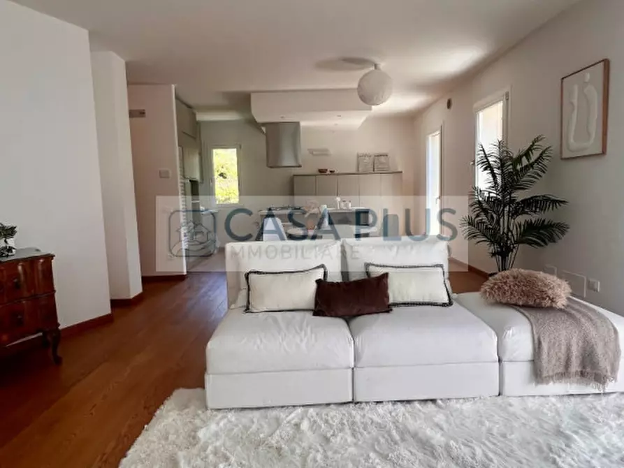 Immagine 16 di Casa indipendente in vendita  in via Ca' morolazzaro 50 a Pove Del Grappa