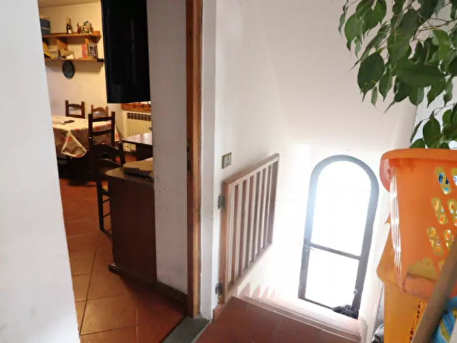 Immagine 10 di Villetta a schiera in vendita  in Via Verdi a Bucine