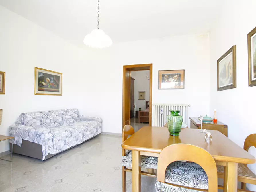Immagine 13 di Villa in vendita  in Via Covile a Casarano