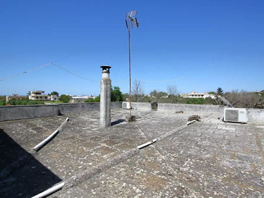 Immagine 32 di Villa in vendita  in Via Covile a Casarano