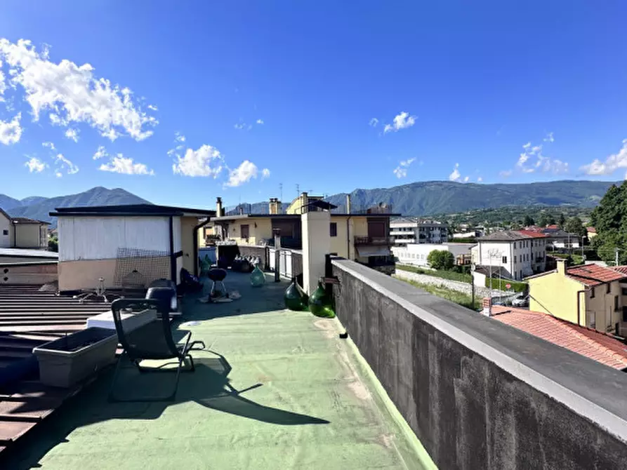 Immagine 23 di Appartamento in vendita  in Via Monte Cengio a Thiene