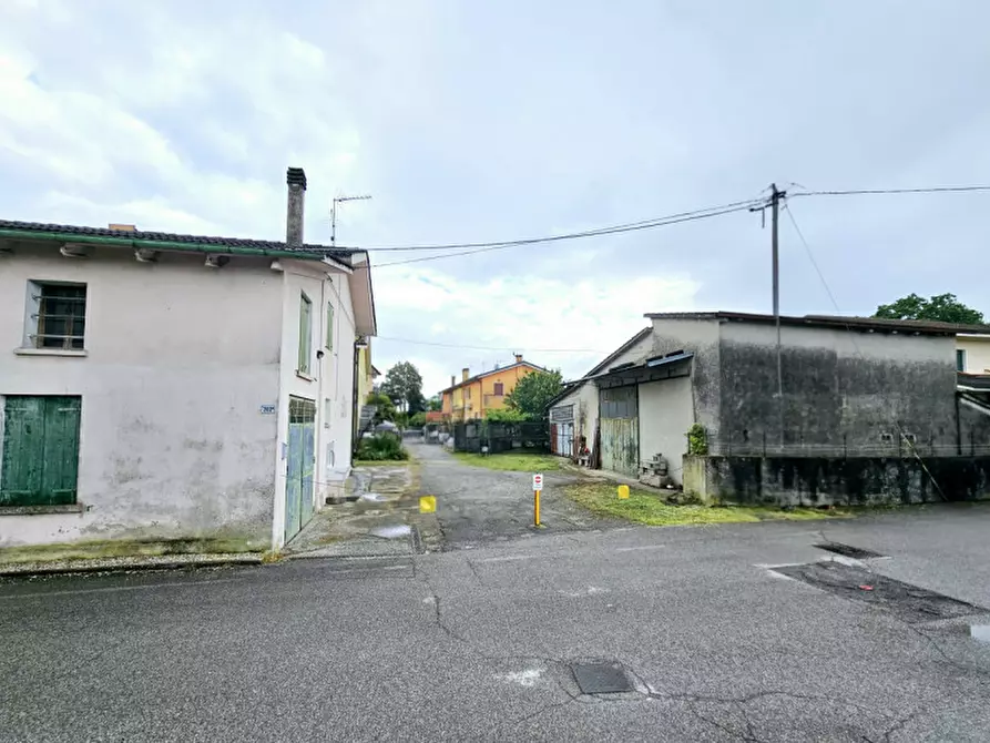 Immagine 3 di Casa indipendente in vendita  in VIA VENETO a Granze
