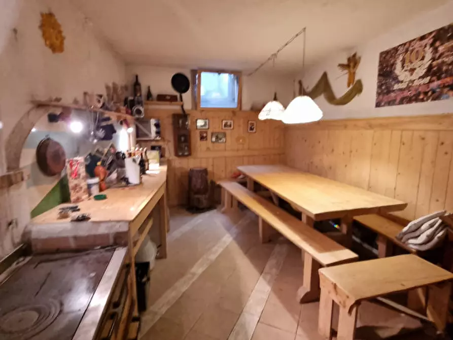 Immagine 16 di Appartamento in vendita  a Predaia