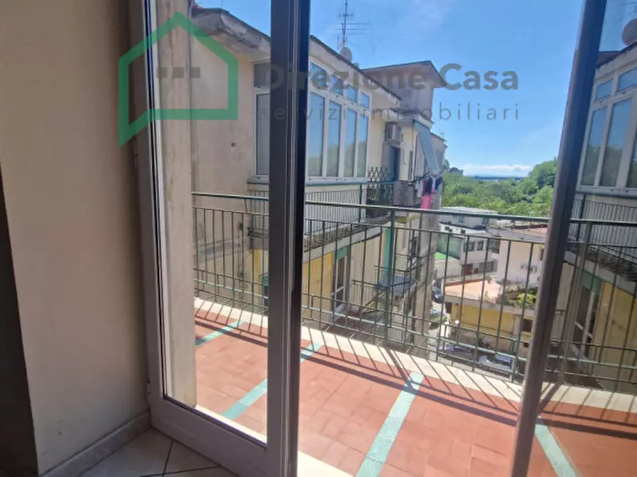 Immagine 9 di Appartamento in vendita  in Via A. Sogliano a Napoli