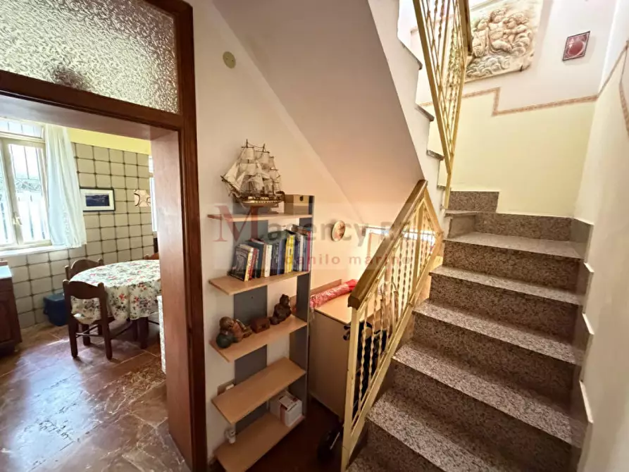 Immagine 7 di Bed & Breakfast in vendita  a Scilla
