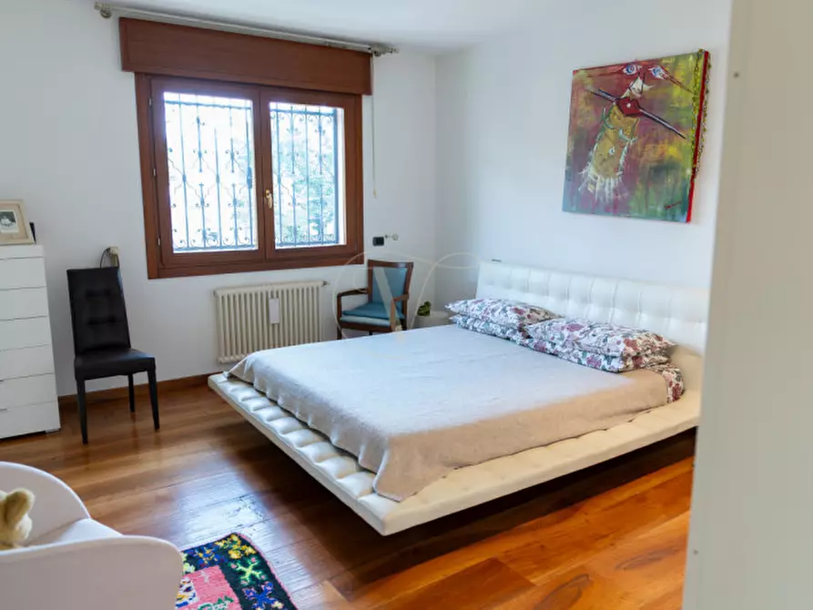 Immagine 18 di Villa in vendita  in Via Genova 23 a Padova
