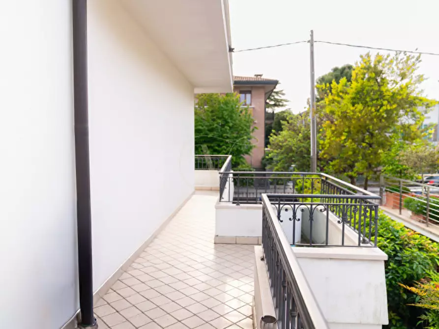 Immagine 31 di Villa in vendita  in Via Genova 23 a Padova