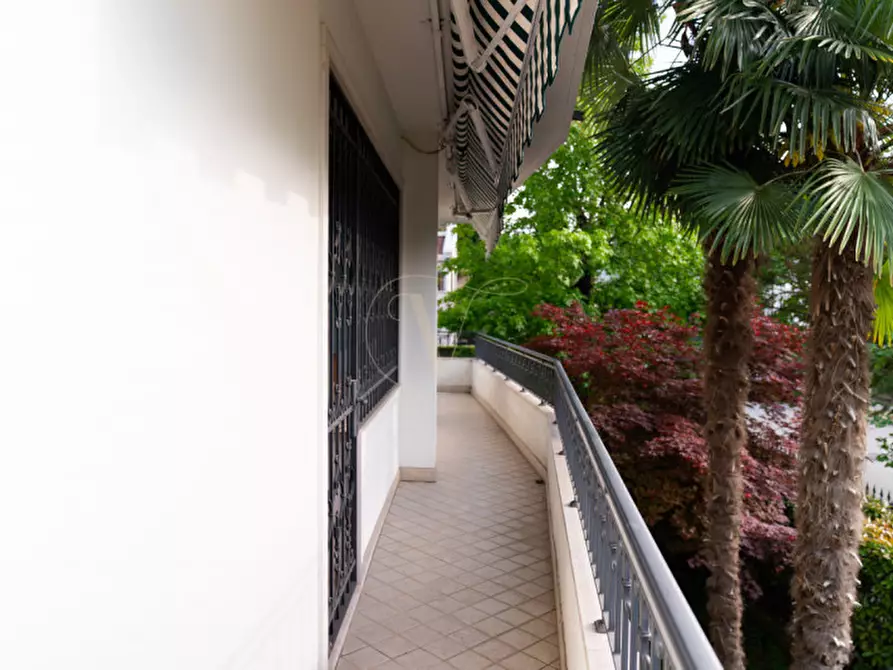 Immagine 35 di Villa in vendita  in Via Genova 23 a Padova