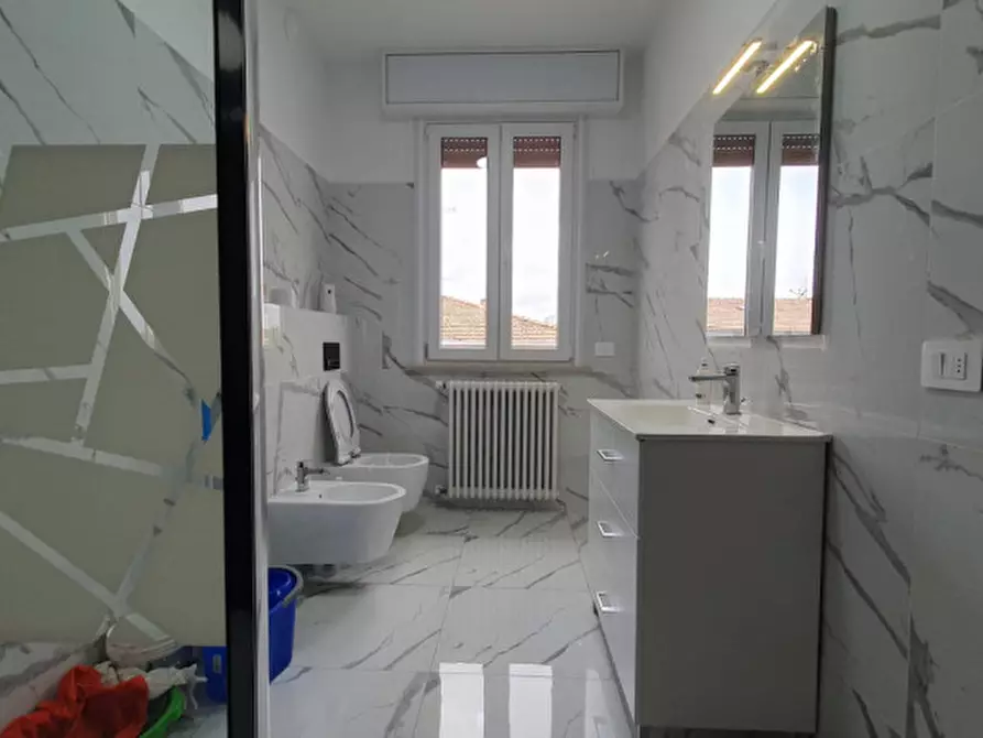 Immagine 10 di Appartamento in vendita  in Via Piave a Mirandola