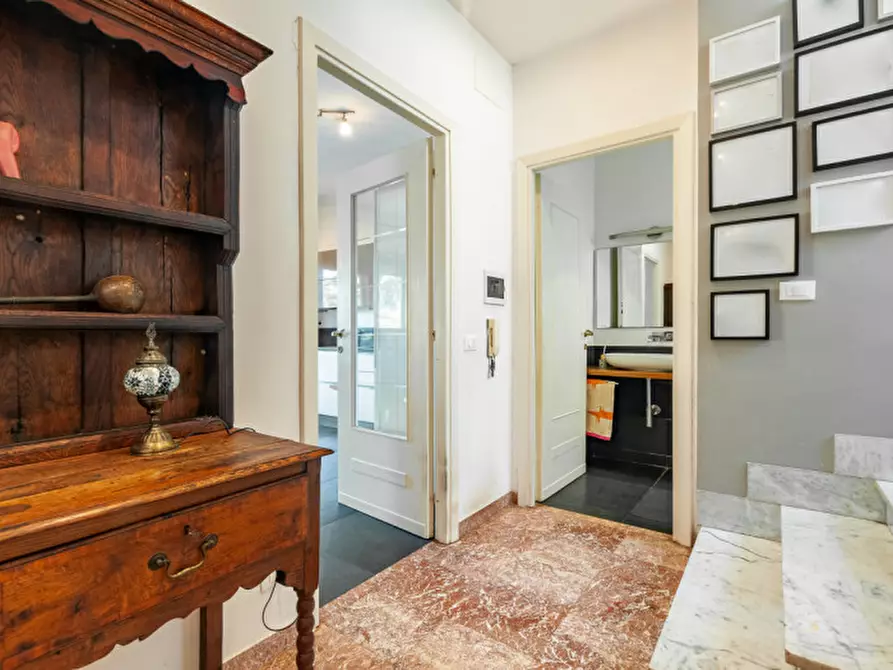Immagine 31 di Casa bifamiliare in vendita  in Vai Edgardo Negri 84 a Roma