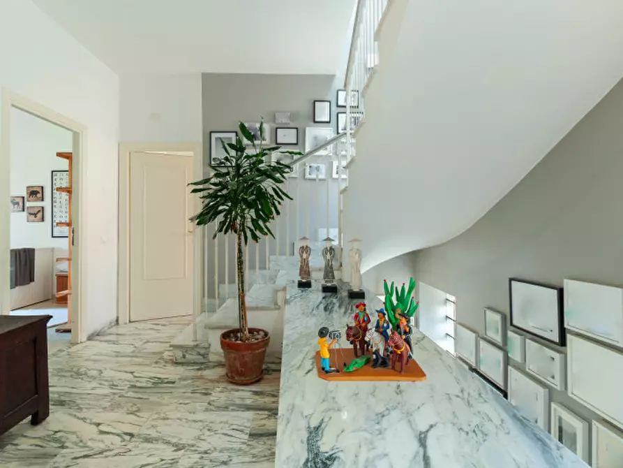 Immagine 36 di Casa bifamiliare in vendita  in Vai Edgardo Negri 84 a Roma