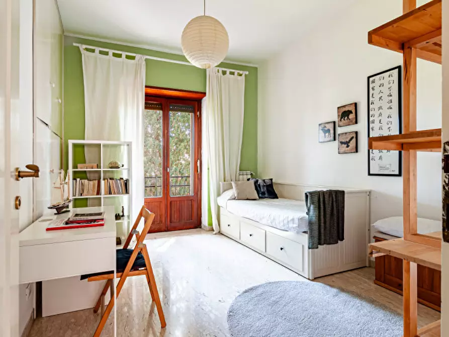 Immagine 41 di Casa bifamiliare in vendita  in Vai Edgardo Negri 84 a Roma