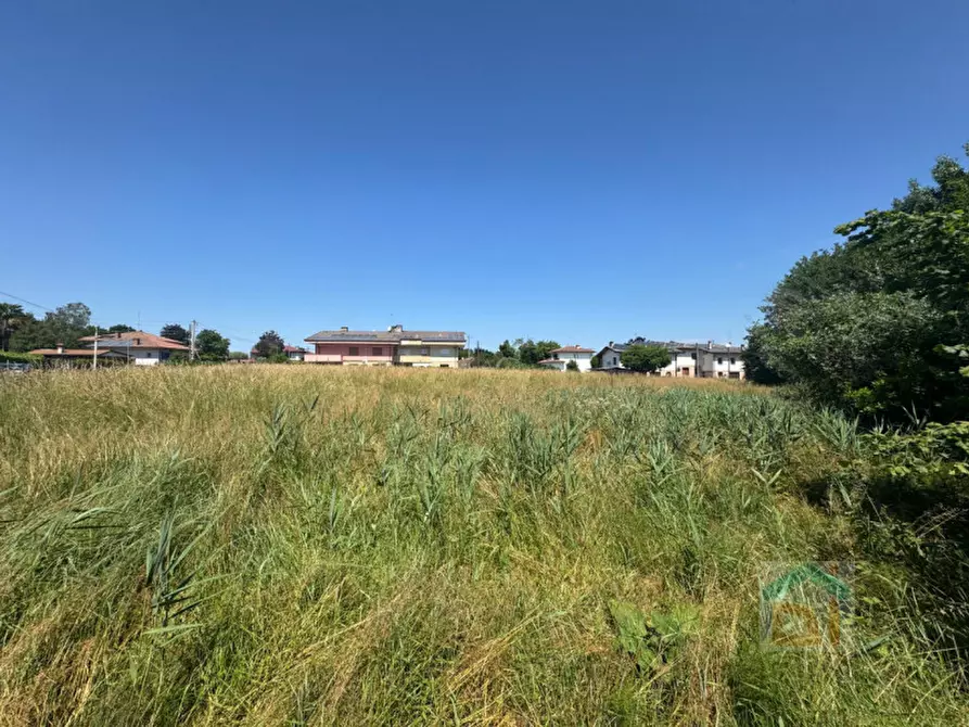 Immagine 13 di Terreno in vendita  in Via Alessandro Volta a Porpetto