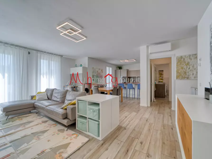 Immagine 1 di Appartamento in vendita  a Polverara