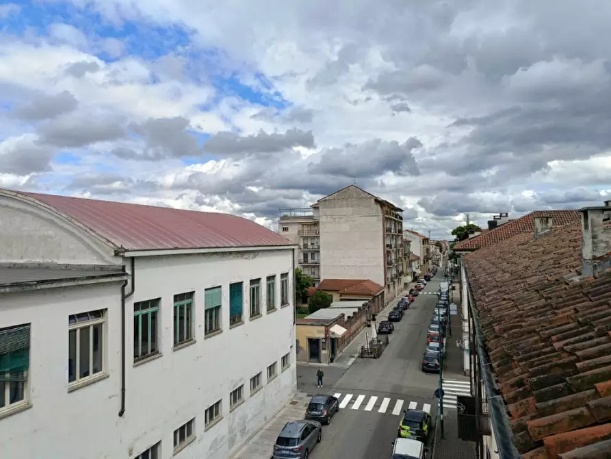 Immagine 9 di Appartamento in vendita  in Via Facino Cane  15 a Casale Monferrato
