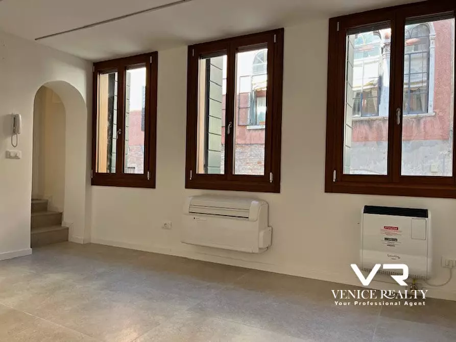 Immagine 4 di Ufficio in affitto  in CAMPO SANTA MARINA a Venezia