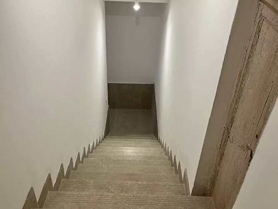 Immagine 12 di Ufficio in affitto  in CAMPO SANTA MARINA a Venezia