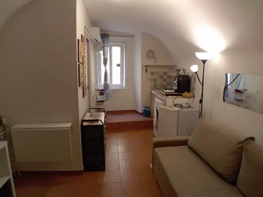 Immagine 1 di Appartamento in affitto  in via san carlo alle mortelle 12 a Napoli