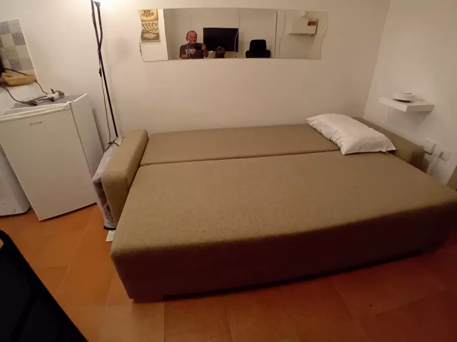 Immagine 3 di Appartamento in affitto  in via san carlo alle mortelle 12 a Napoli