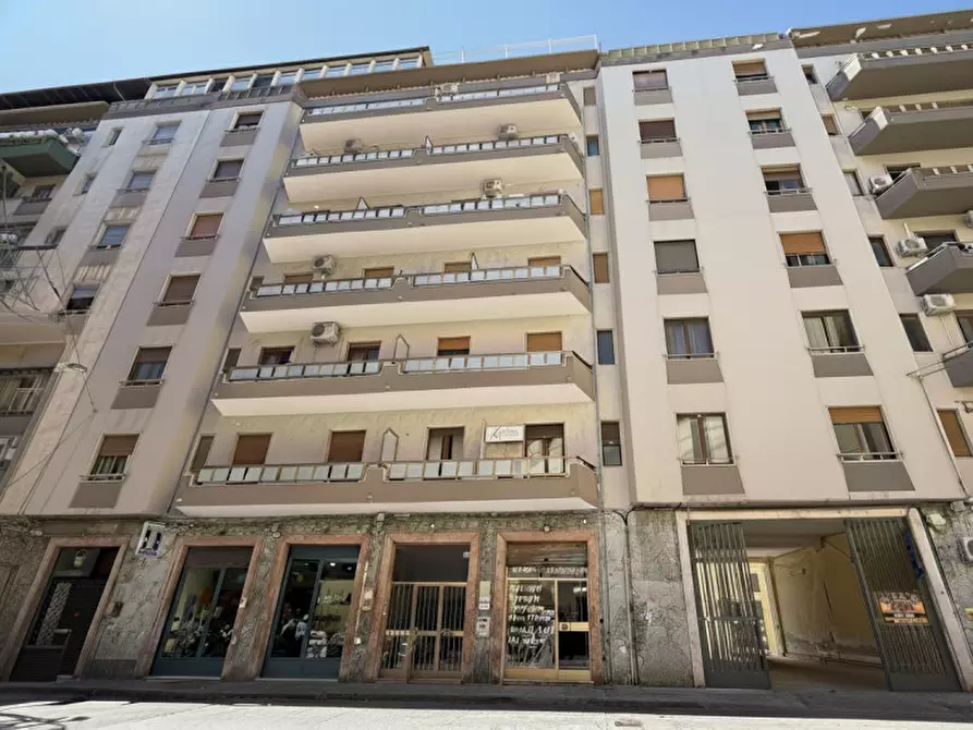 Immagine 1 di Appartamento in vendita  in Via Brenta 37 a Siracusa